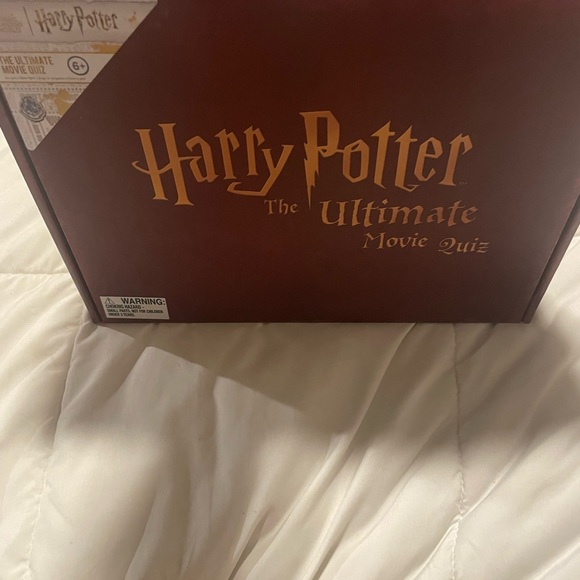 Harry Potter The Ultimate Movie Quiz game - Picture 3 of 6